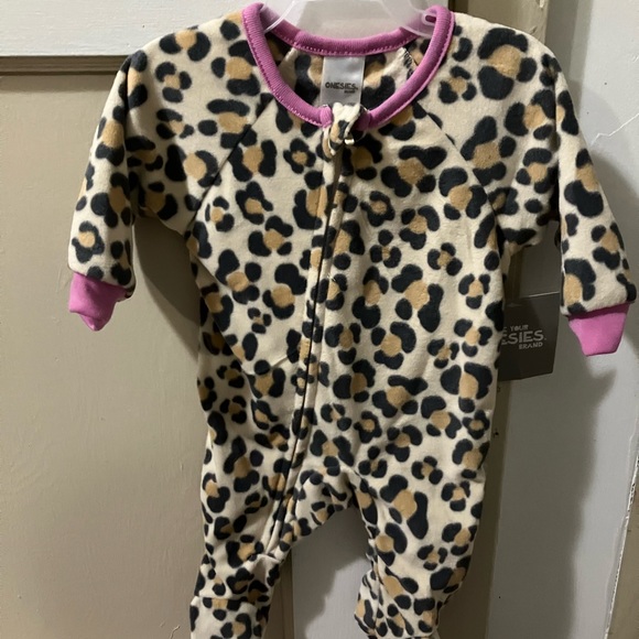 Brand New HUGE BUNDLE. BabyGirls 0/3 months !!!! - Picture 4 of 14